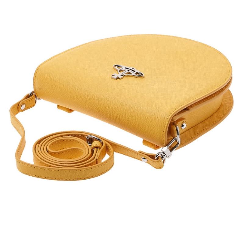 Vivienne WeStwood Women S Saffiano Saddle croSSbody Bag 43030097 L001n E401