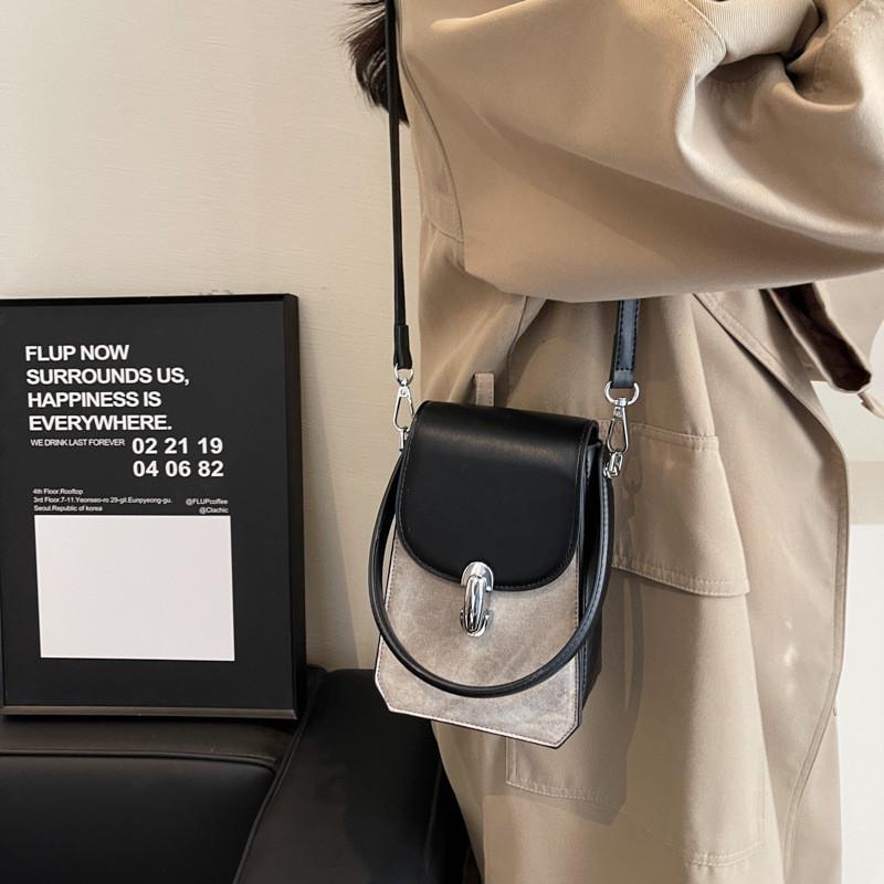 2023 New Arrival Small Tote Bag With Splice Design Trendy Women s Bag In Black Grey серый