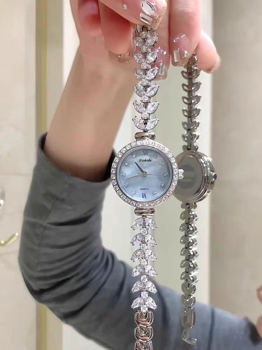 

Часы Русалка Маленький Циферблат Браслет Звезда Цыганки Ремешок Часы Легкая Роскошь, Та же Цепочка Рыбий Хвост Женские Часы