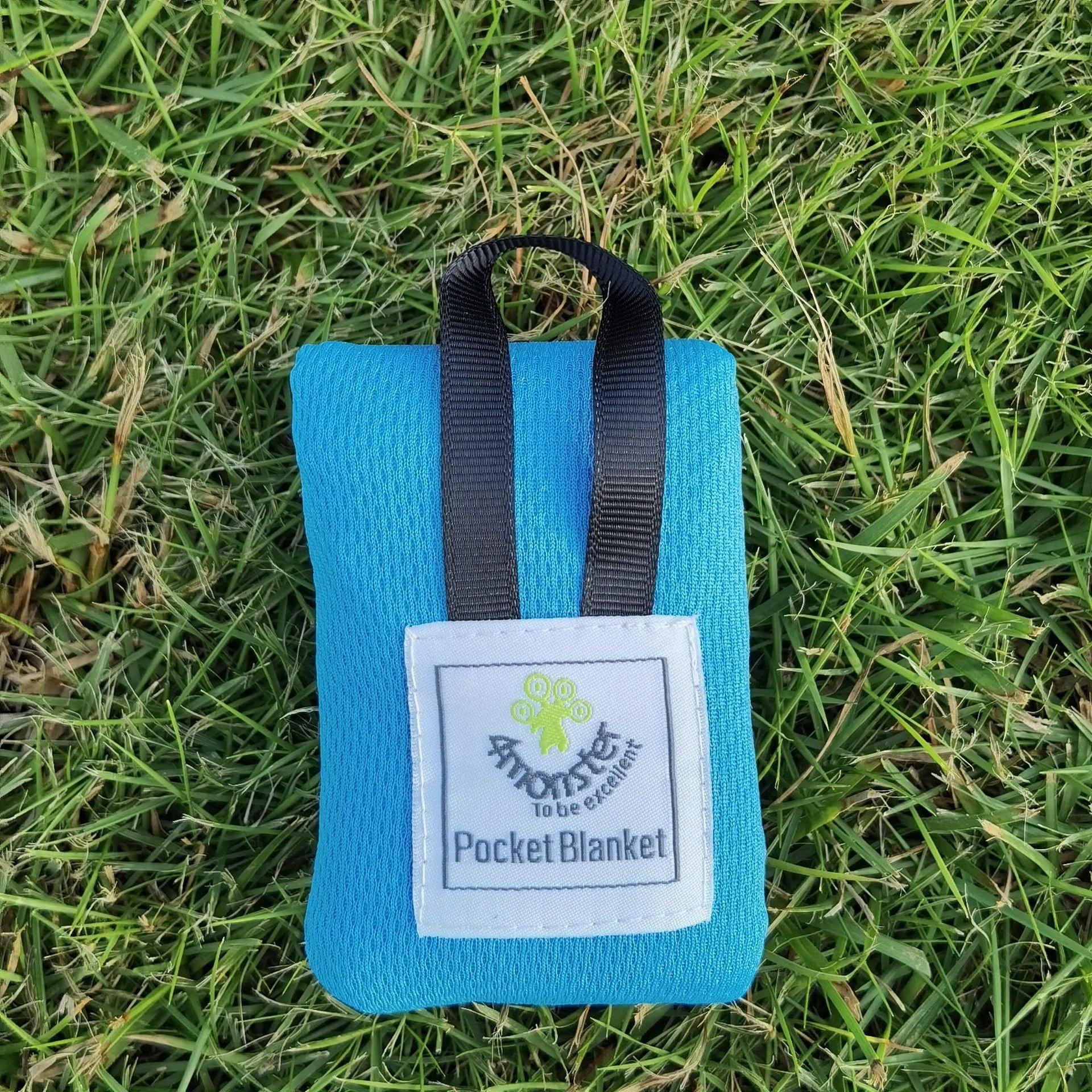 

1Pc Outdoor Portable Blue Pocket Nylon Beach Mat Waterproof Mini Picnic Mat for Outdoor Travel BBQ, Beach Swimming 70*110cm синий