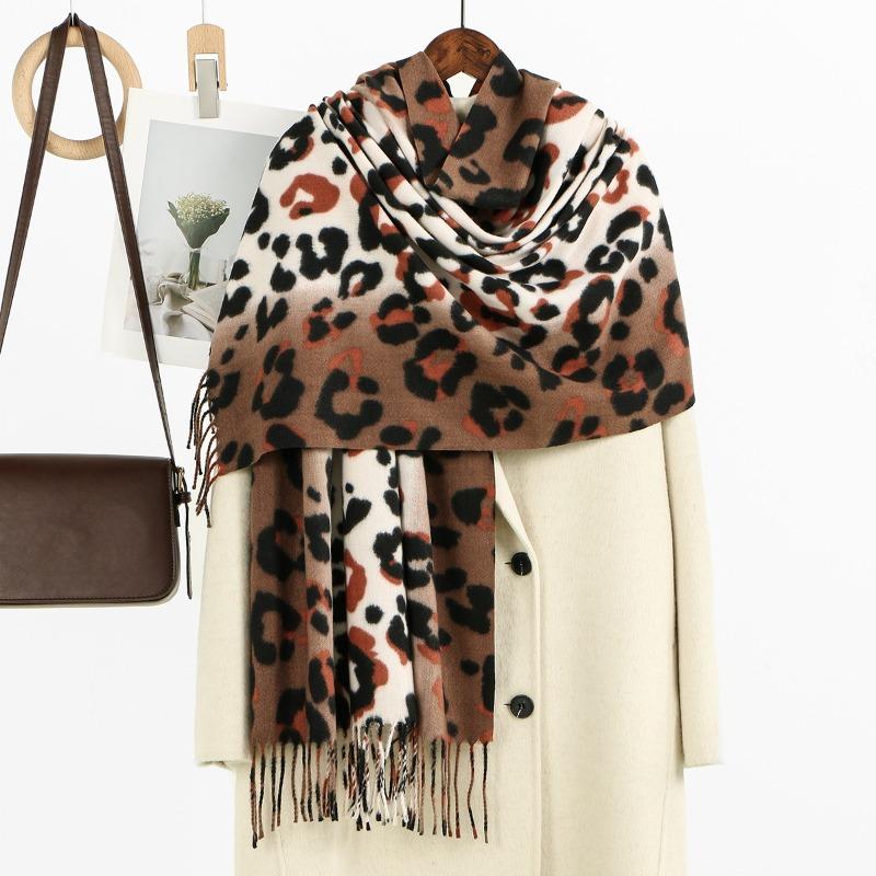 New Leopard Print Women's Scarf Fashion Classic Cashmere Fringed Thickened Warm Shawl Versatile Warm Scarf