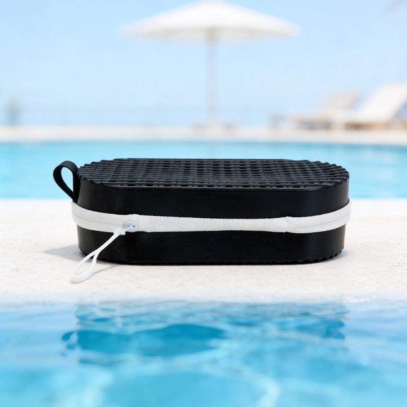 Premium Adjustable Swimming Eyewear Case With Two Sided Ventilation Openings For Fast Drying And Mushroom Protection