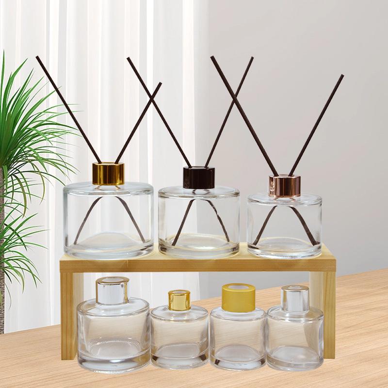 Aromatherapie-Glasflasche mit Rattanstäbchen, Flammelloser Diffusor, Reiseformat, Leer für Raumduft.