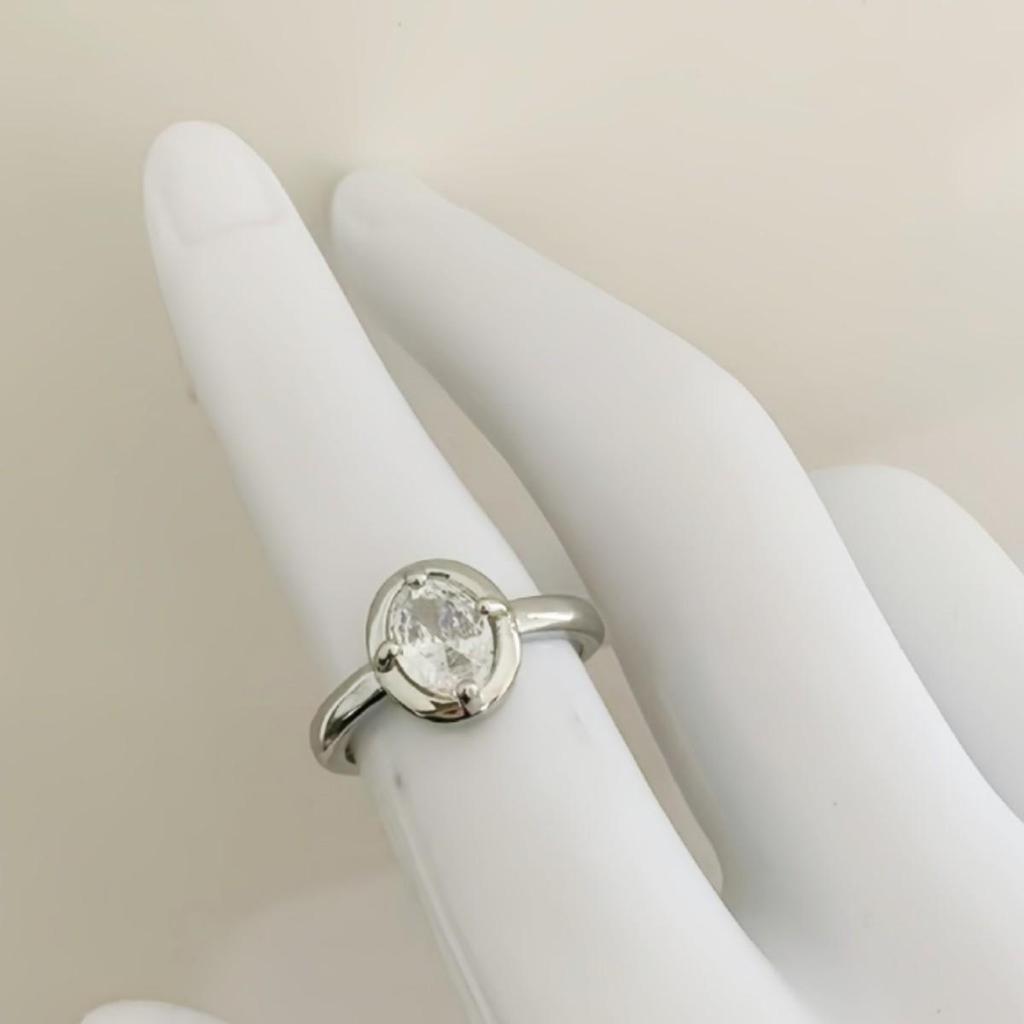 European-American Chic Light Luxury Zircon Oval Ring for Women