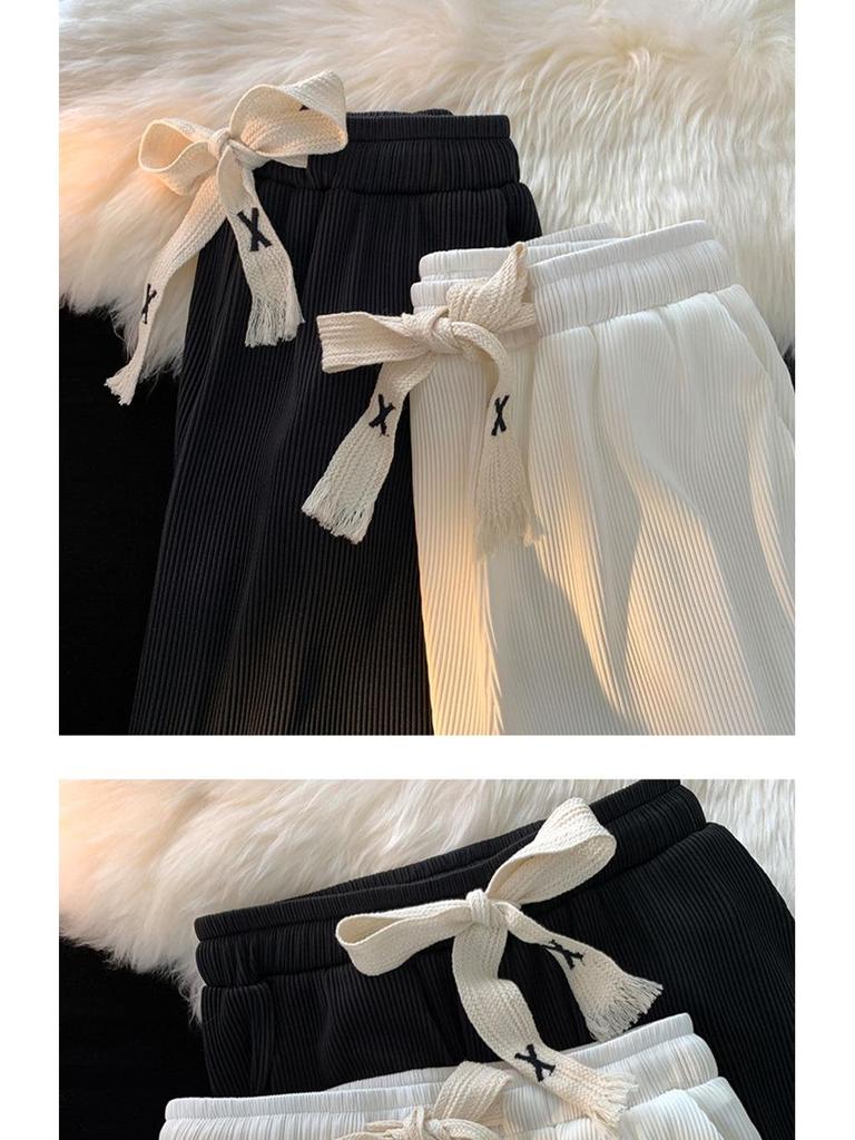 Women's Corduroy Straight-Leg Trousers - Plus Size, Slim, Wide-Leg, Casual, Ideal for Spring and Autumn.