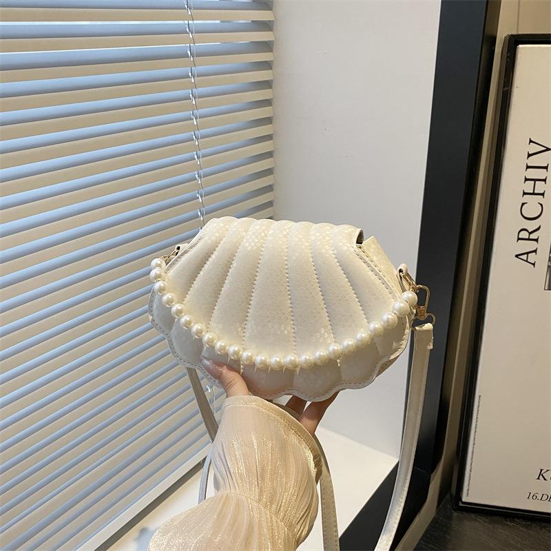 Beautiful Trend Personalized Women's Summer New Fashion Simple Indentation Commuter Pearl Crossbody Shoulder Shell Bag