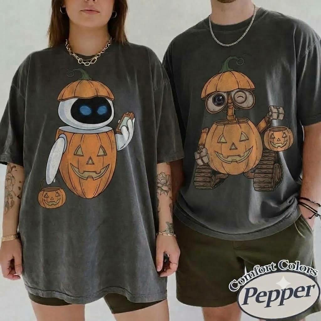 Retro Halloween Couple Shirt Cute Wall-E and Eve Pumpkin Tee, Comfort Colors Pepper Vintage Halloween T-Shirt for Men Women