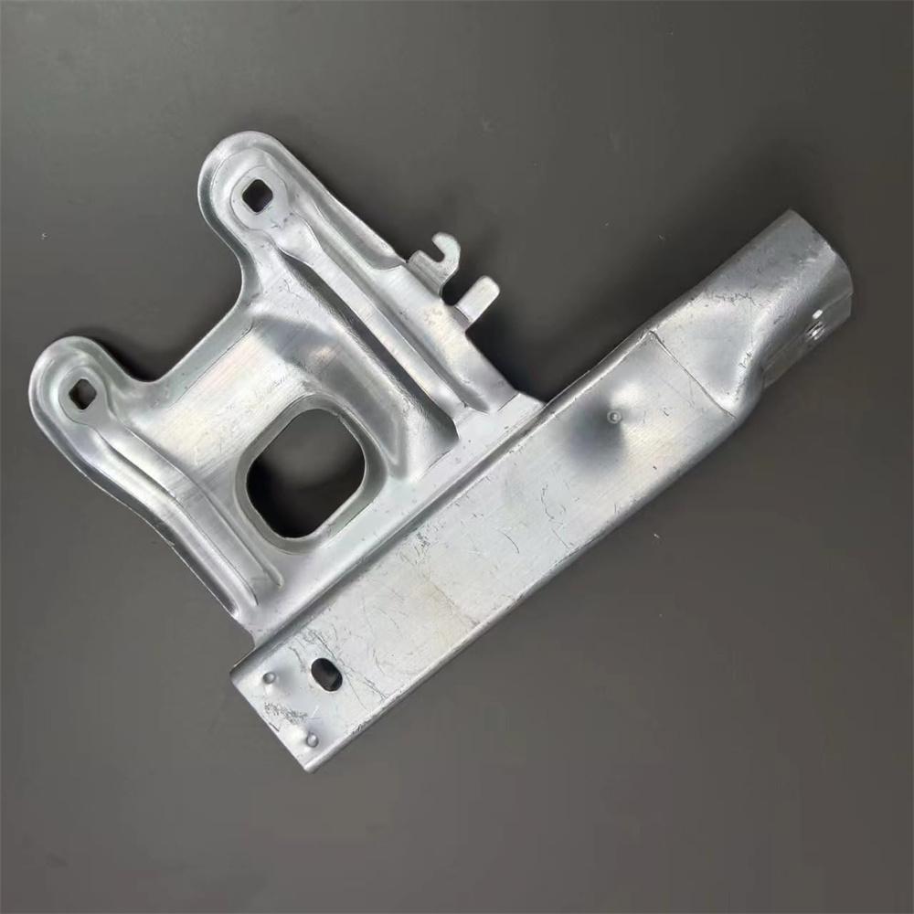 1 x Front Left Side Metal Lower Bumper Carrier Bracket 51117266193 For BMW