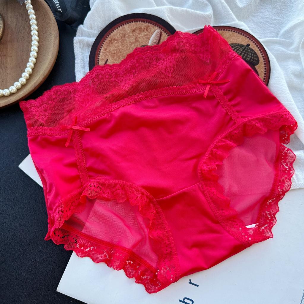 Women's Summer Sexy Satin Mesh Lace Edge Matching Color Ice Silk Low-rise Briefs