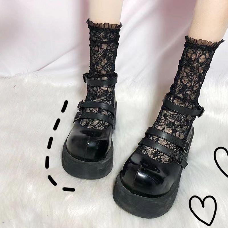 Women Sexy Black Fishnet Floral Pattern Lace Socks Thin Hollow Nylon Silk Retro Flower Pile Socks Ladies Transparent Crew Socks
