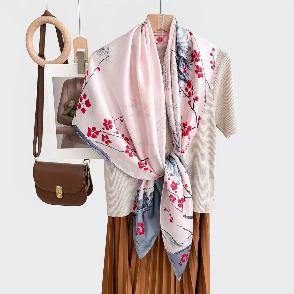 New fashion 111 mulberry silk silk scarf, women's Spring Festival gift for elders to keep warm 111 silk collection