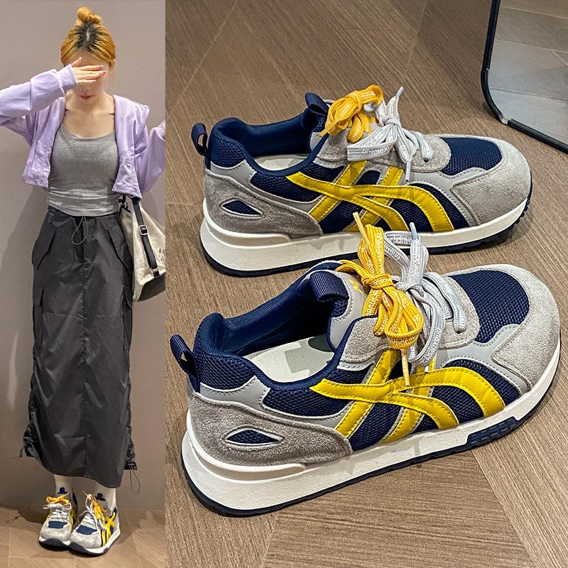 Innere Höhenerhöhung 8cm Deutsche Trainingsschuhe für Damen 2025~ Herbst neu klein atmungsaktiv weiche Sohle Sport und Freizeit Forrest Gump Schuhe Tide
