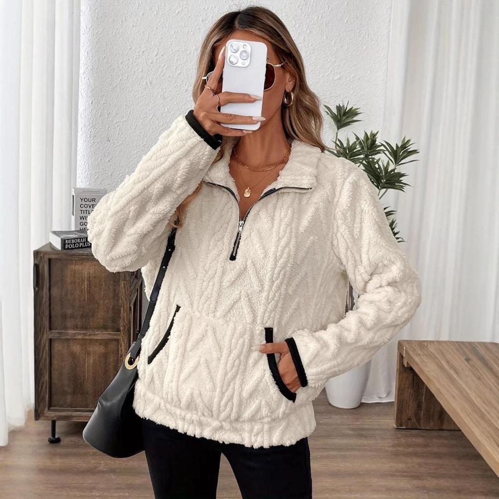 Autumn and Winter New Style Lapel Small Fragrant Jacquard Half Zipper Plush Pocket Short Hoodie