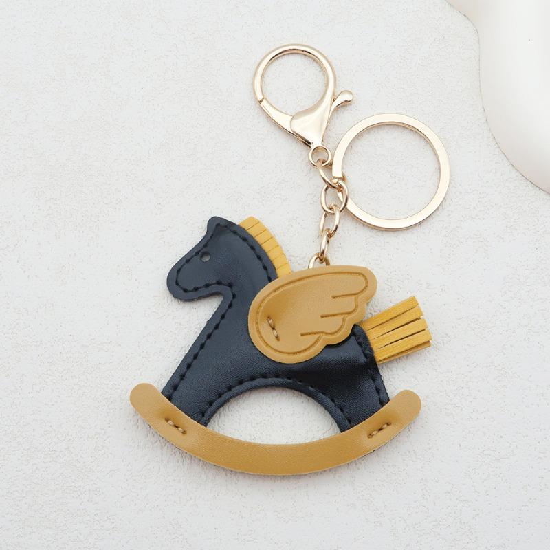 Shake Pegasus Keychain Creative Pony Bag Pendant Leather Trojan Horse Car Pendant Animal Elements