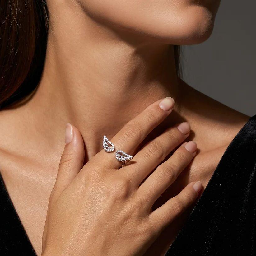 Romantic Sweet Angel Wings Ring for Women Simple Rhinestone Silver Color Adjustable Finger Ring Versatile Party Wedding Jewelry