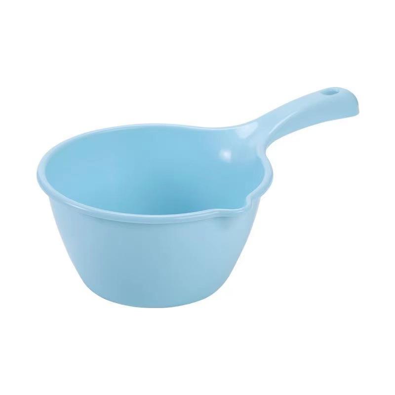 Durable Plastic Water Ladle for Kitchen, Bath, and Children's Hair Washing