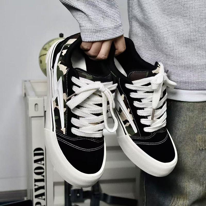Mens Canvas Sneakers Low Top Casual Shoes Slip-on Style Streetwear Skateboarding