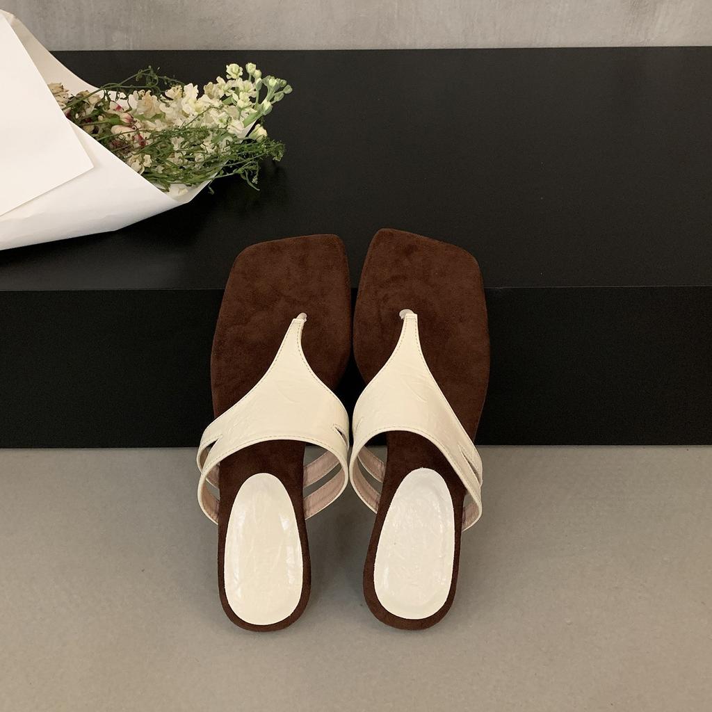 Französisches Nischendesign Keilabsatz Zehensandalen Schuhe Damen Oberbekleidung 2025 Sommer neu silberne Römersandalen