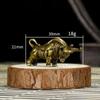 Car Decoration Miniature Ornaments Retro Brass Bull Sculpture Office Desk Rich Cow Creative Small Gifts Solid Brass Ornaments