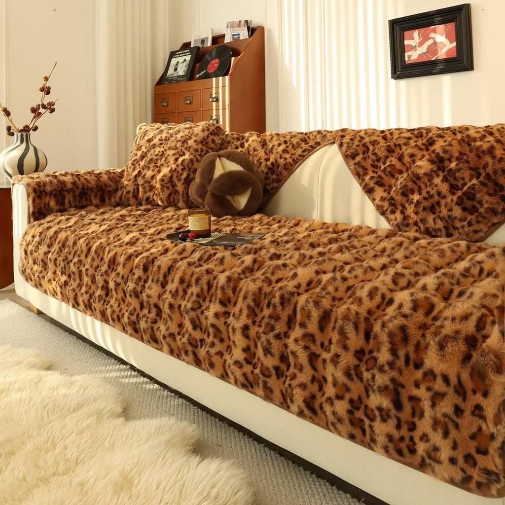 Thicken Imitation Rabbit Fur Plush Sofa Slipcover Non-Slip Soft Sofa Towel Couch Cushion Cover For Living Room Modern Home Decor