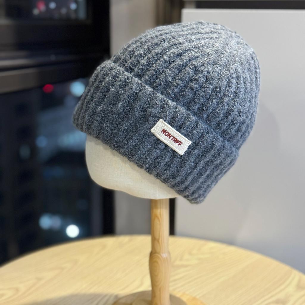 New Simple Letter Patch Woolen Hat for Women in Autumn and Winter Fashion Versatile Casual Outdoor Travel Warm Pullover Hat