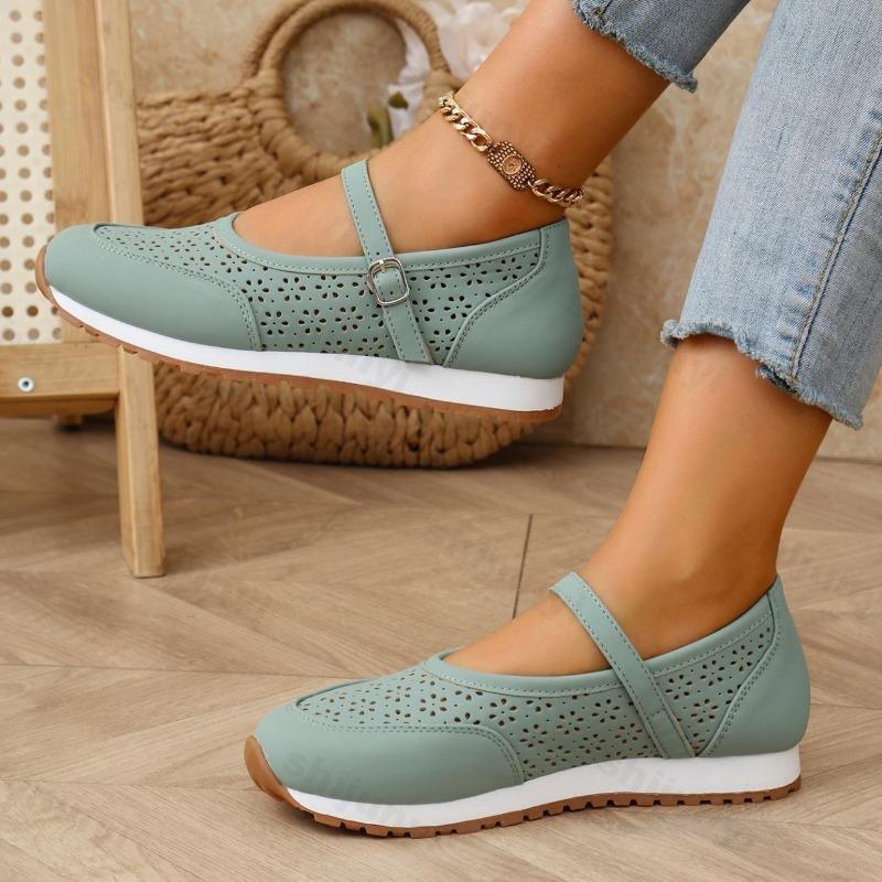 Fashion Hollow Breathable Retro Design Casual Single Shoes for Women Spring 2025 New Shallow Mouth Comfortable Soft Soled Fashion Pumps