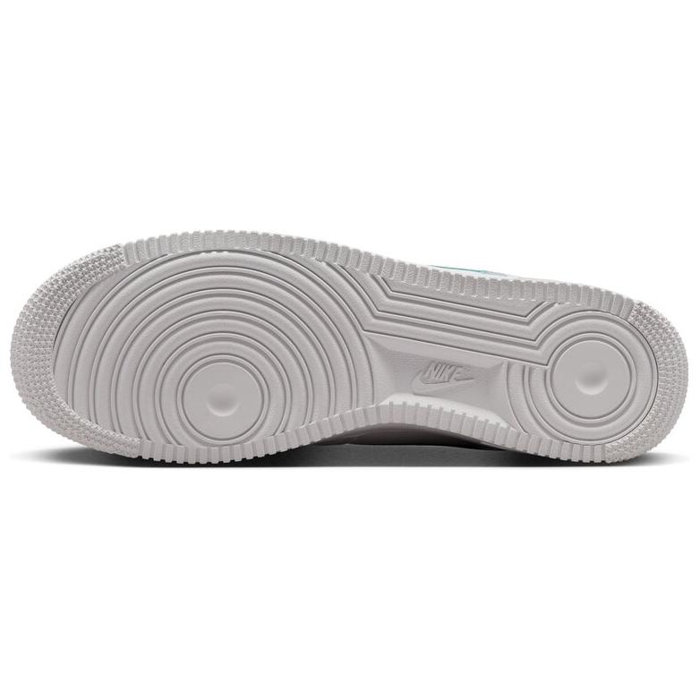 Nike Air Force 1 Low Resort And Sport Sneakers FN8349-100
