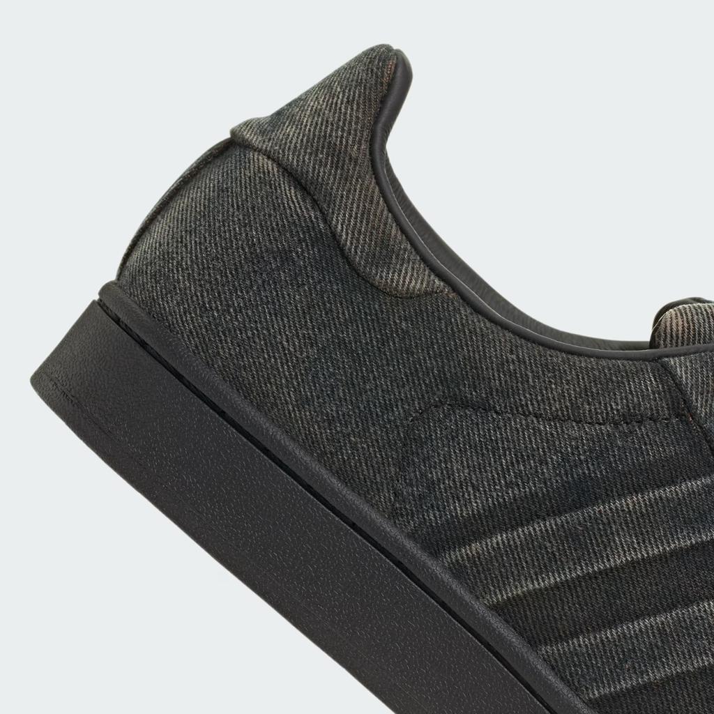JQ3240 adidas Originals Superstar 82 Nero Colore Fornitore Nero Intenso (Uomini)