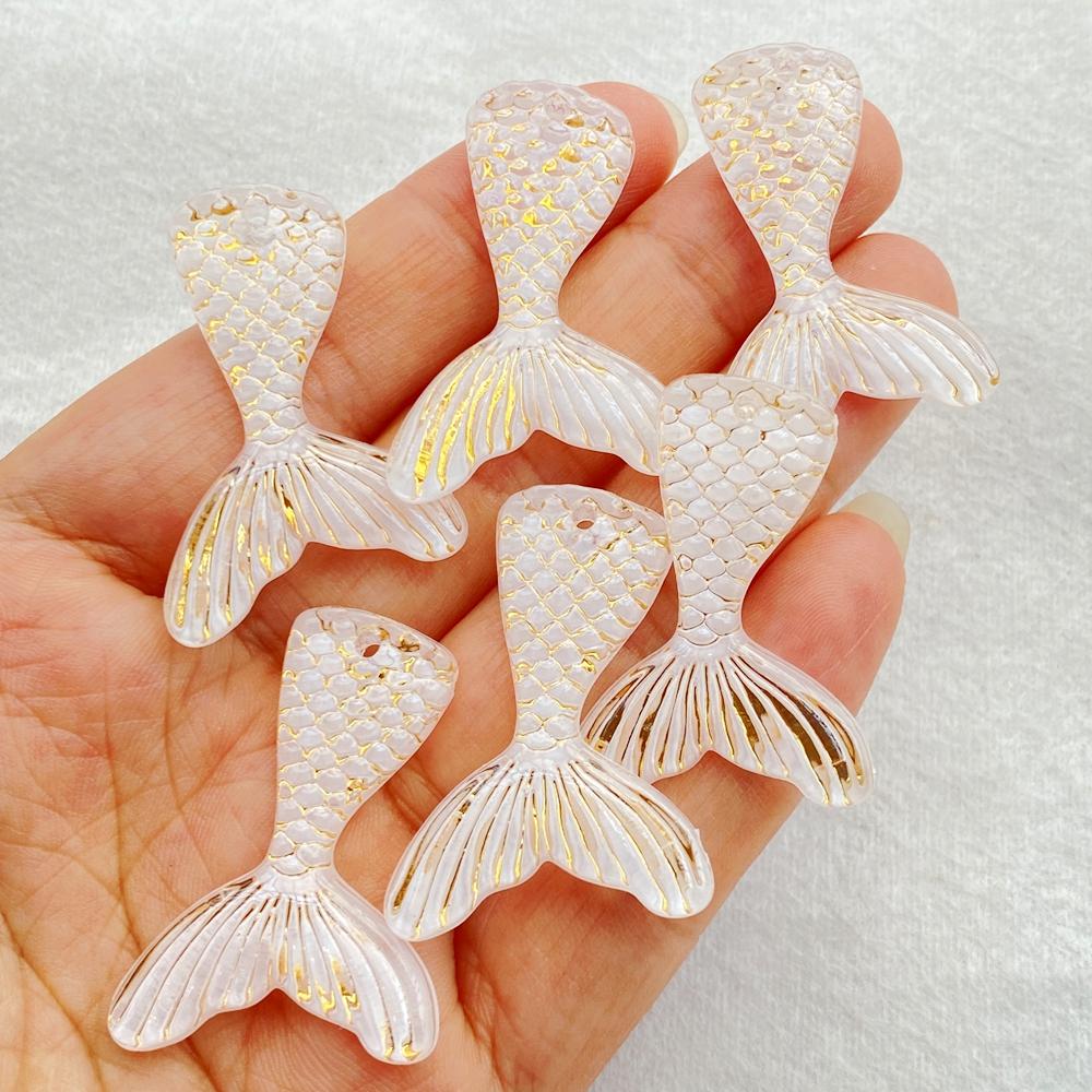 10 Stück Gemischte Glänzende Farbige Meerjungfrauenflosse Mit einem Loch für Scrapbooking, Hochzeitsdekoration & DIY Schmuckherstellung Zubehör