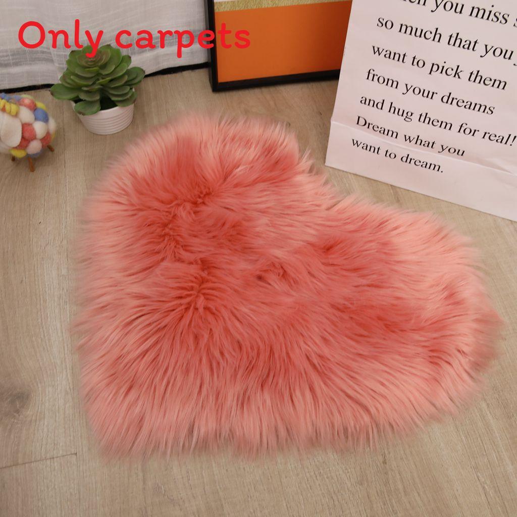 Simple Heartshaped Silk Plush Rug With Soft Texture For Living Room And Bedroom Decor