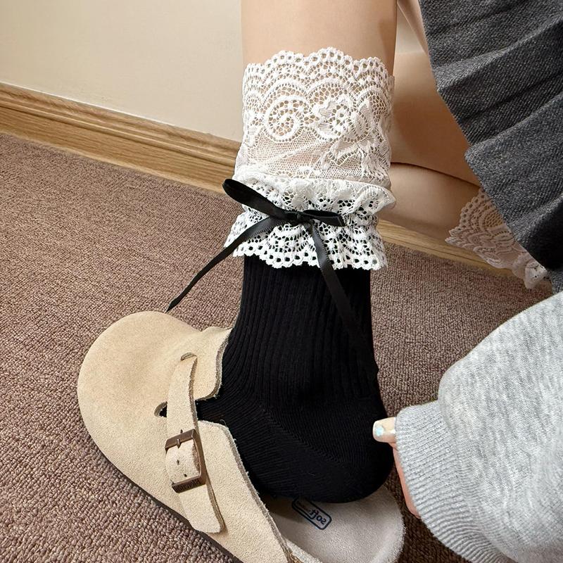 Korean And Japanese Style Lace Gentle And Sweet Stacked Socks For Women