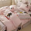Lilang Cartoon Three Piglets Four-Piece Bedding Set