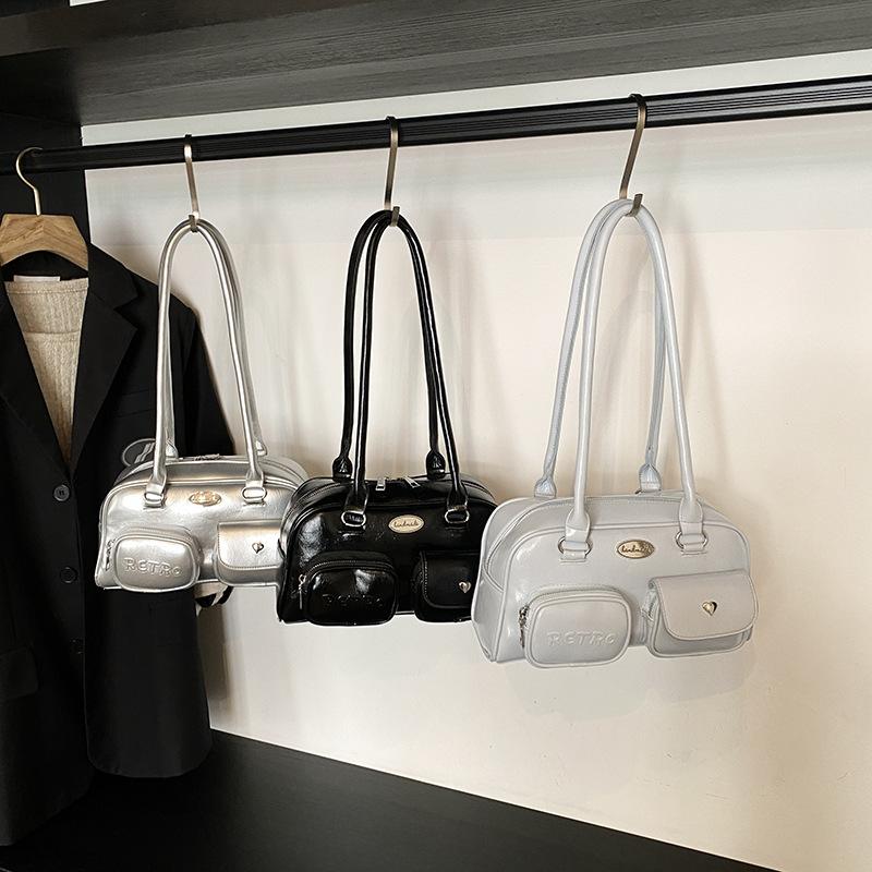 Korean version of trendy niche design armpit bag women's 2025 summer new shoulder bag multi-pocket trendy handbag