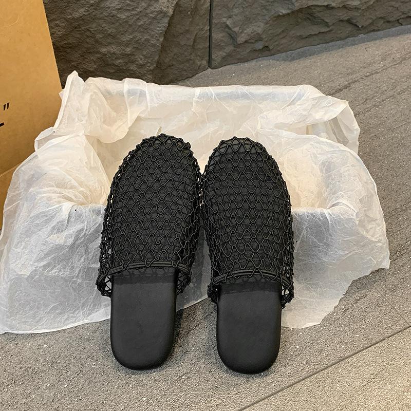 

Niche woven hollow mesh sandals women 2025 spring and summer new fashion flat bottom breathable bag head sandals women 40 чорний