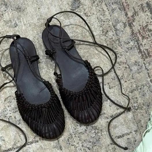 2025 Women Low Heels Sandals Woven Hollow Out Roman Sandals Fashion Lace-up Round Head Sandals Summer Casual Ankle Strap Flats