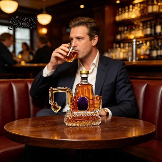 Conversation Starter Decanter Excavator Shape Glass Whiskey Decanter, 3D Vehicle Liquor Bottle with Drip-free Wine Dispenser Stopper, 350ml