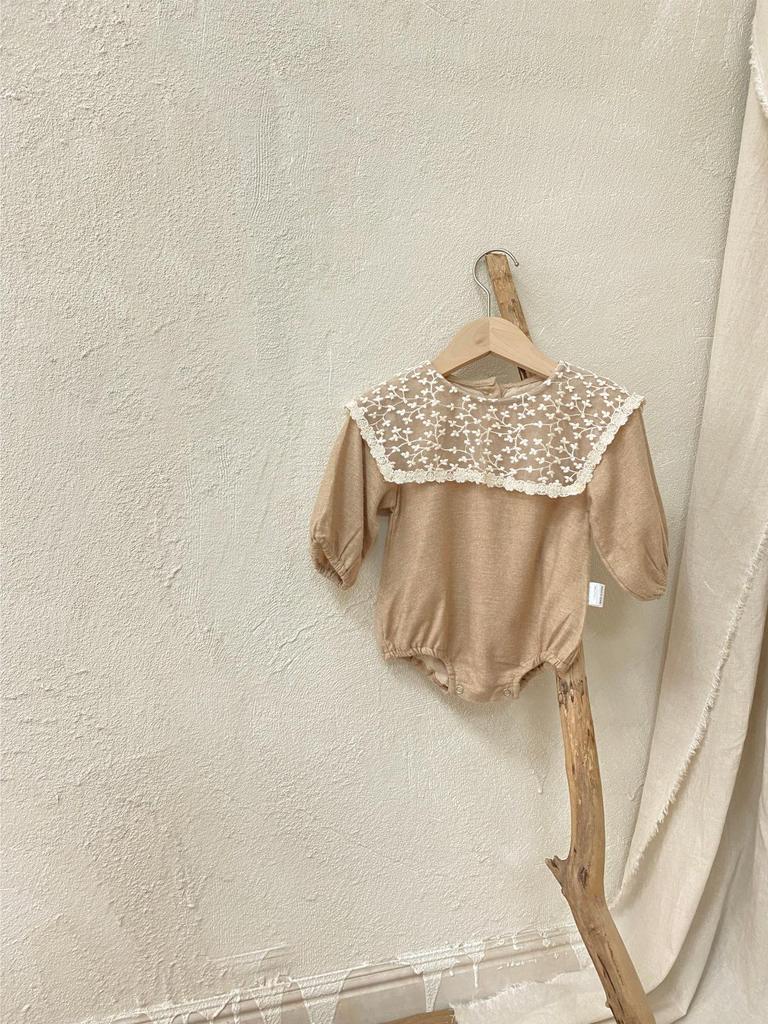 Baby Mädchen Herbst Spitzen Revers Baumwoll Jumpsuit - Langarm Krabbel Strampler