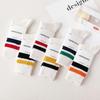 Neue Mode Farbe Block Gestreiften Mid-kalb Sport Socken Männer Frauen Atmungsaktive Baumwolle Socken Laufen Outdoor Basketball Radfahren Socken