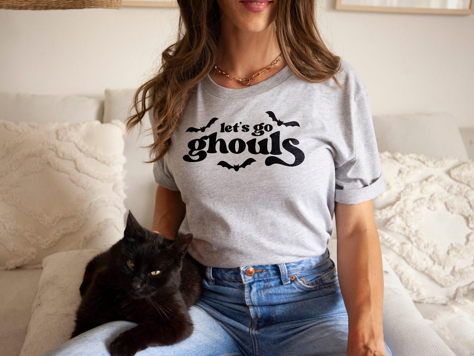 Retro Halloween T-Shirt, Lets Go Ghouls Pun Design, Soft Cotton (Unisex S-6XL) 3XL