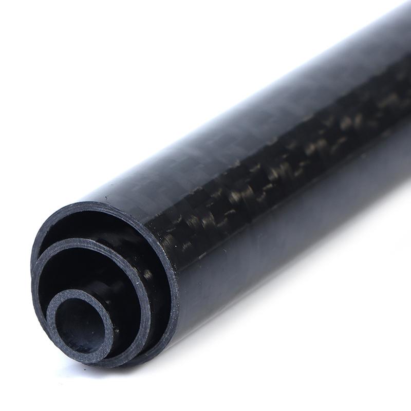 1ks Trubka z uhlíkových vláken Délka 500 mm Průměr 8-18 mm Pro RC model letadla