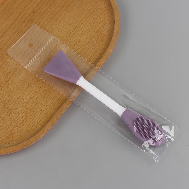 

Dual-Ended Silicone Face and Mask Brush with Soft TPR Rubber Cleansing Head