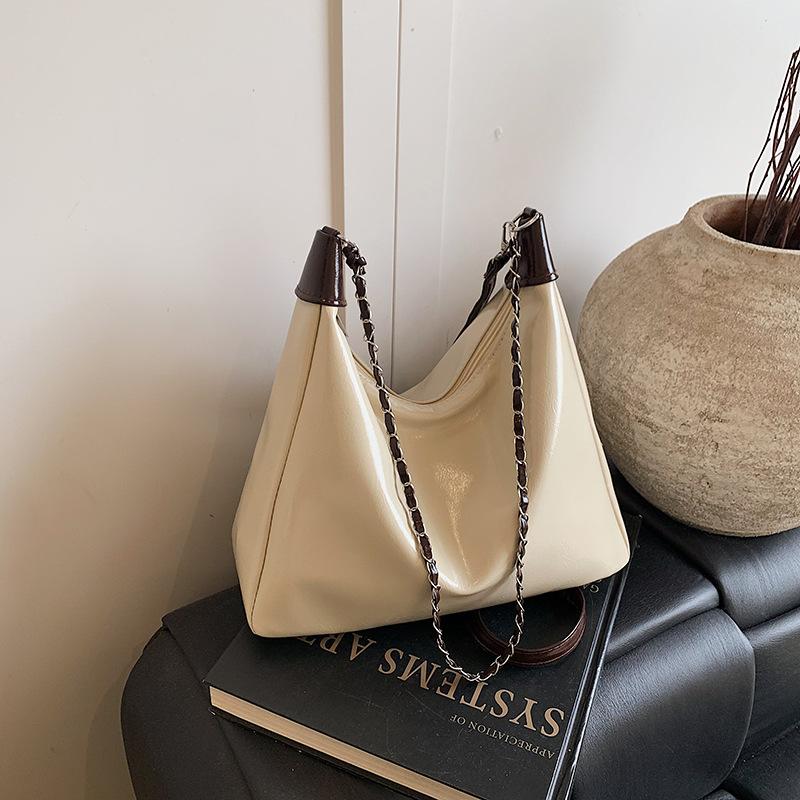 

Large capacity bag women s fashion pleated tote bag 2025 spring new simple casual shoulder bag белый