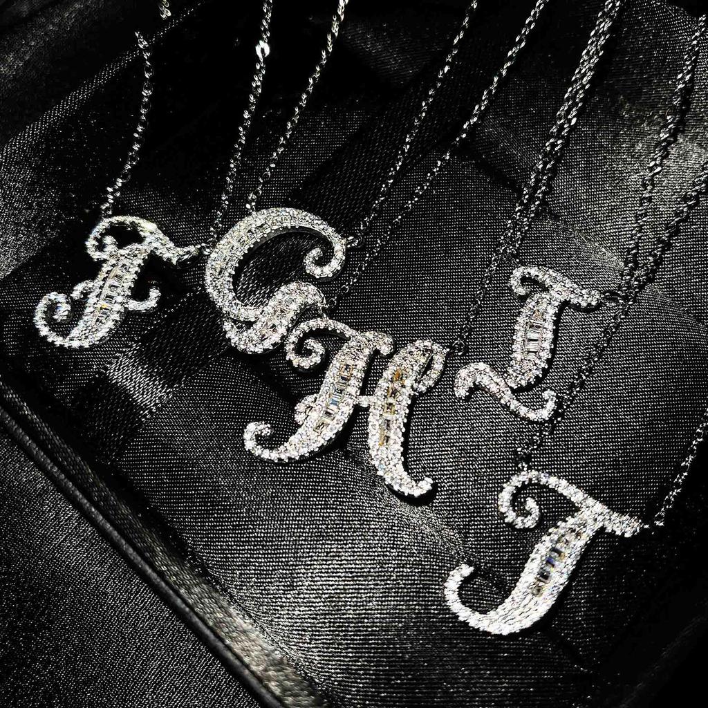 TikTok Live French-English Initial Pendant Necklace - Customizable 26 Letters, Full Diamond, Personalize Your Name or Surname