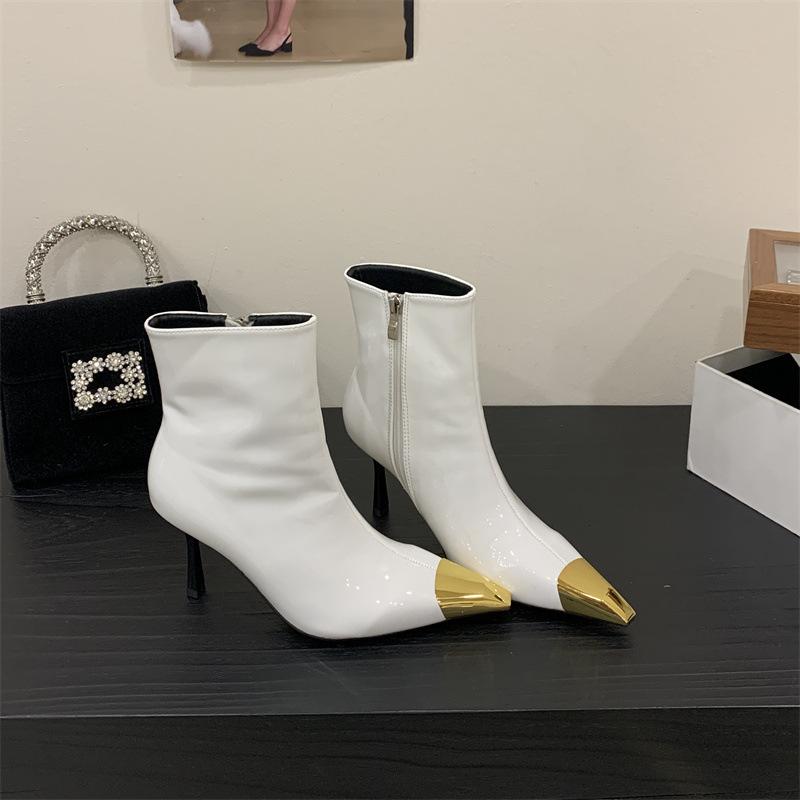 

2025 new short boots patent leather metal pointed black thin boots women s autumn and winter new high-heeled temperament short boots women 39 белый