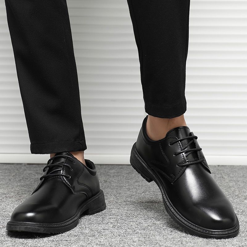 Scarpe da Uomo in Pelle Laccate Semplici Morbide Nere Legittime Lusso Vendita Elegante Nuovi Arrivi Offerta Calzature Slip-on Retrò Scarpa Casual da Uomo