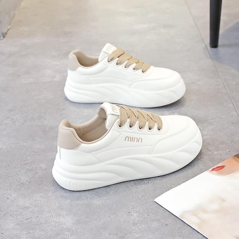 High-end Little White Shoes Women's Spring New Versatile Height-increasing Breadboard Shoes Casual Sports Shoes