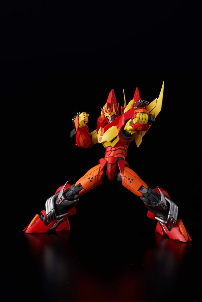 FLAMETOYS Sentinel Transformers Rodimus Prime Action Plastic Model