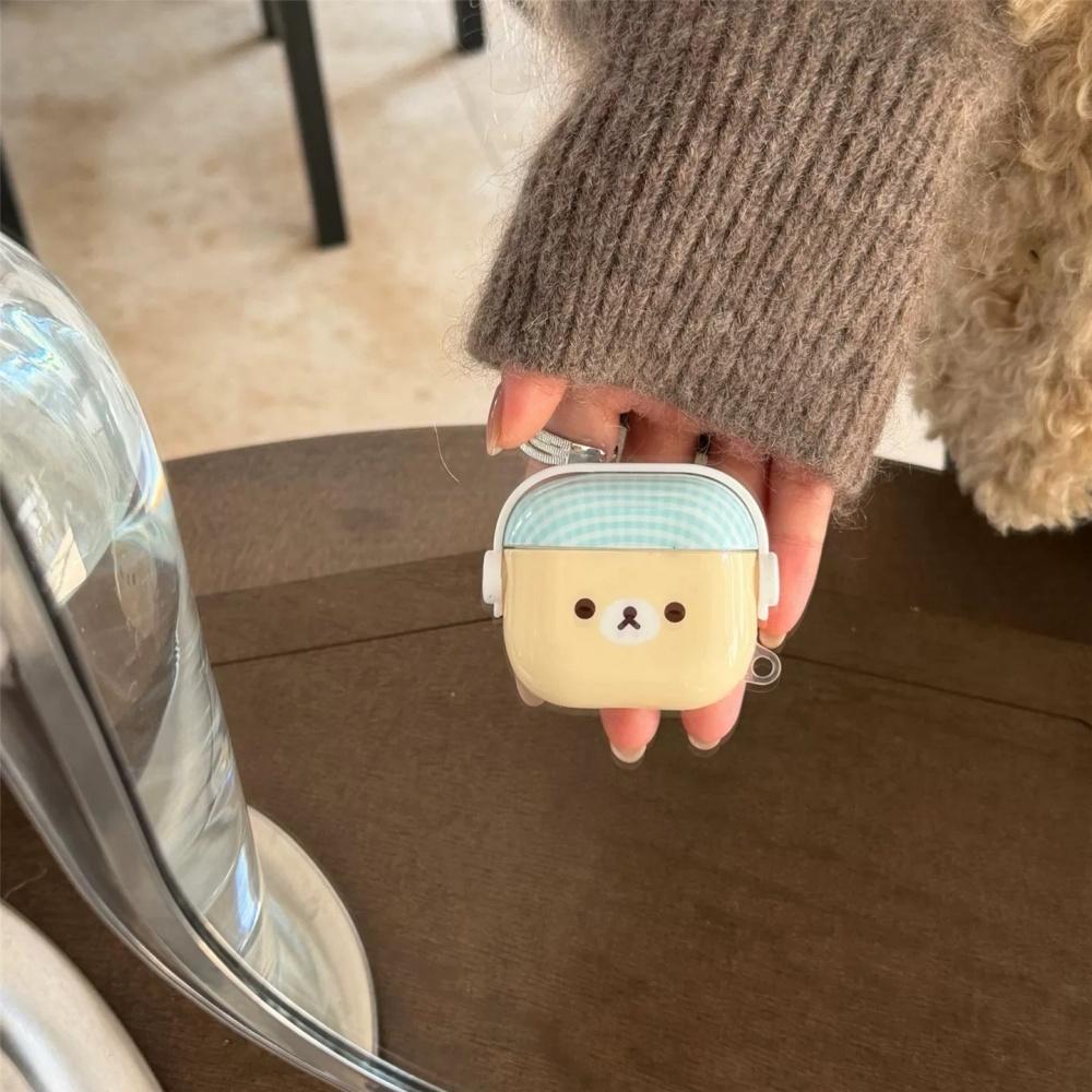 Fun and cute, easy to wear earphones bear self-deprecating bear AirPods Pro3 protective case, the new model is suitable for Apple's second generation