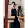 [Original practice] Neck exposed waist holiday dress women's summer new design sense waist thin sleeveless long