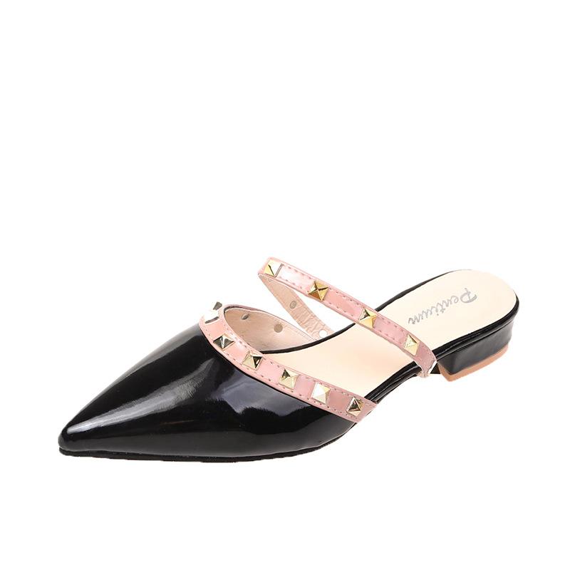 Baotou pointed cold slippers women's 2025 spring and summer new outer wear thick heel slippers rivet temperament versatile women's shoes tide